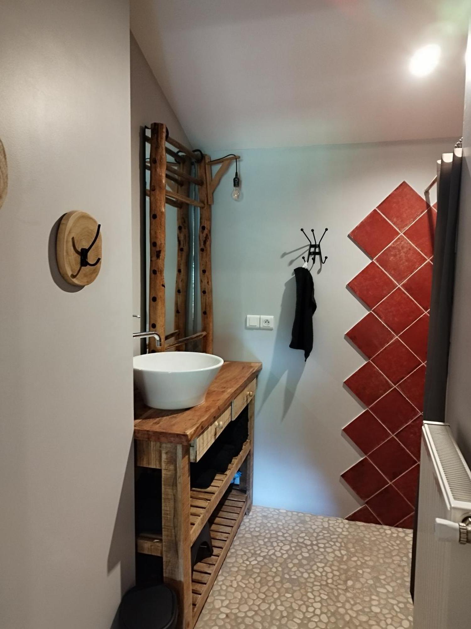 Chambres D'Hotes Aux Petits Belezins Saint-Amour  Exteriör bild
